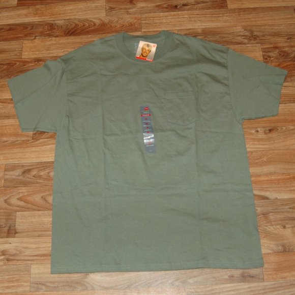 Hanes Other - **3 for $15**  Hanes Men’s Short Sleeve T-Shirt